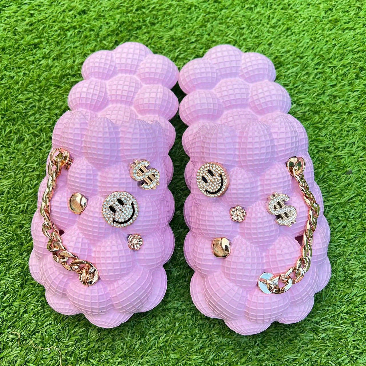 Women's Bubble Clogs With Charms Stylish Closed Toe Massage Lychee Slide Shoes