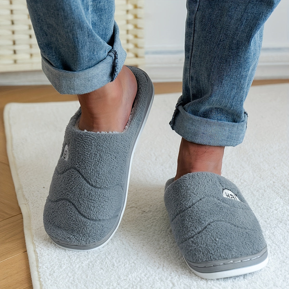 Men's Warm Winter Indoor Slippers Solid Color Soft Home Shoes