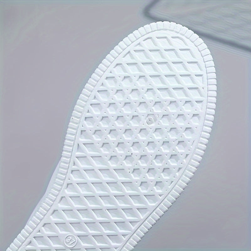 Women's Lace Up Low Top Running Shoes Breathable Thick Sole Walking Shoes