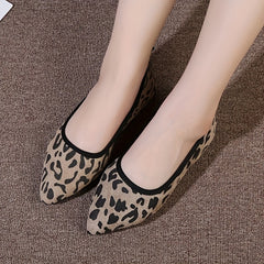 Leopard Print Flat Shoes Point Toe Lightweight & Comfortable