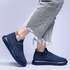 Women's Mesh Breathable Non slip Sports Shoes Lightweight Slip On Walking Shoes
