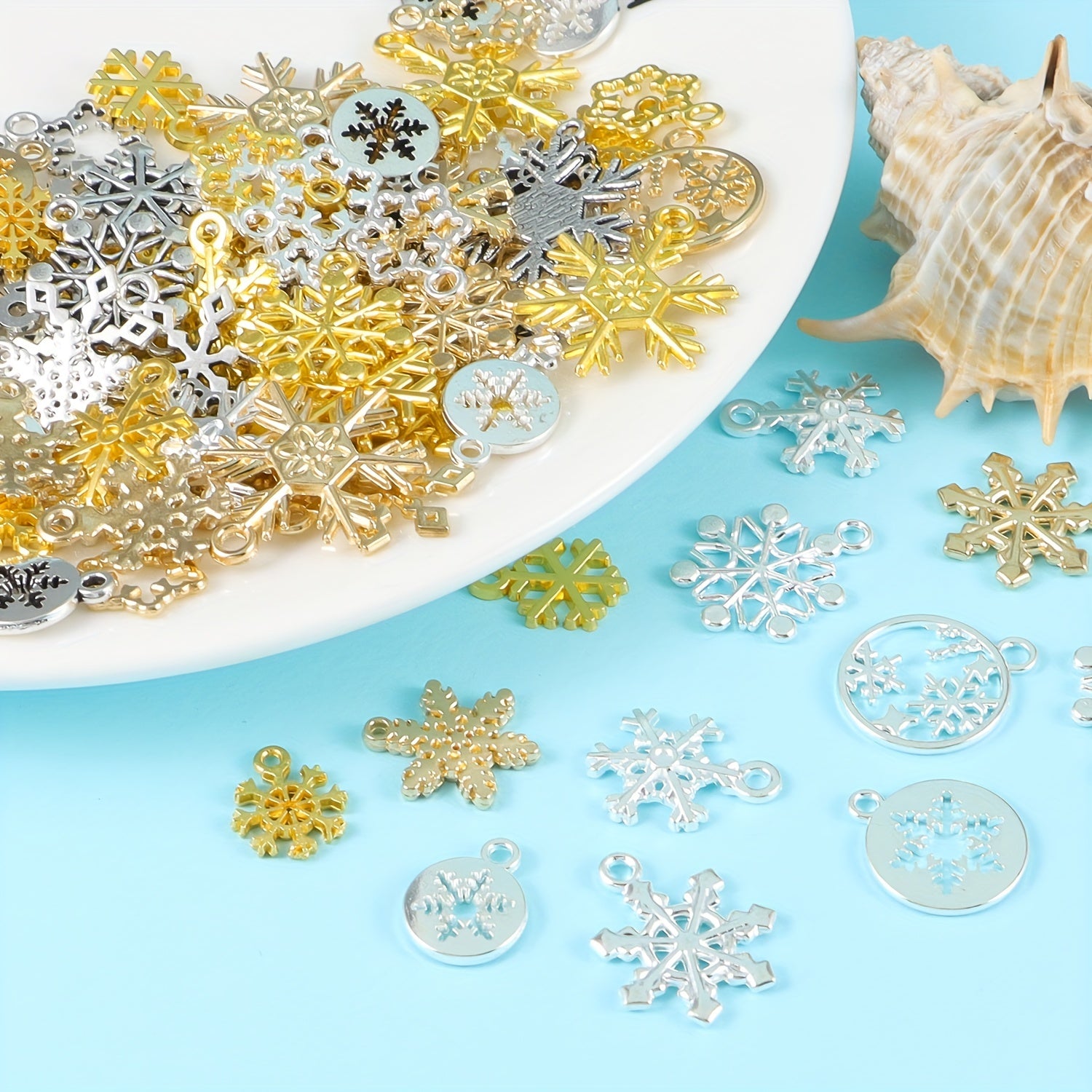 20pcs Snowflake Charms Alloy Pendants For Christmas Winter Jewelry Making