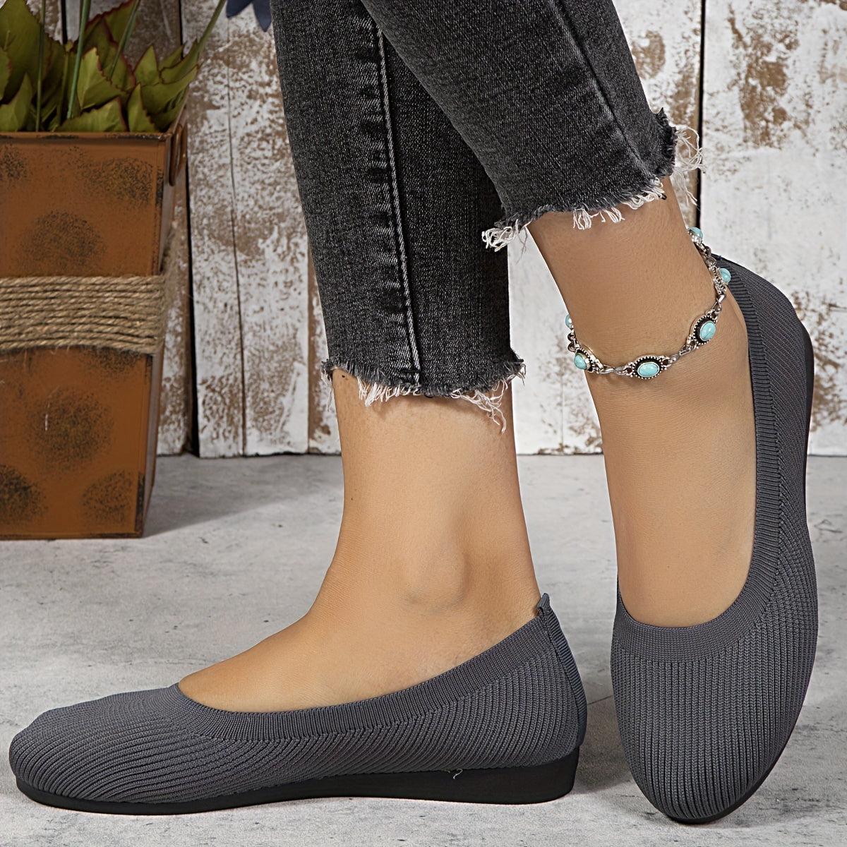 Women's Solid Flat Loafers Minimalist Slip On Round Toe Shoes