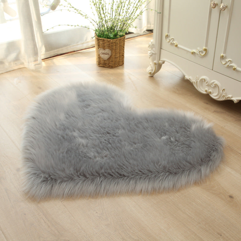 Heart Shaped Plush Rug Fluffy Carpet For Room