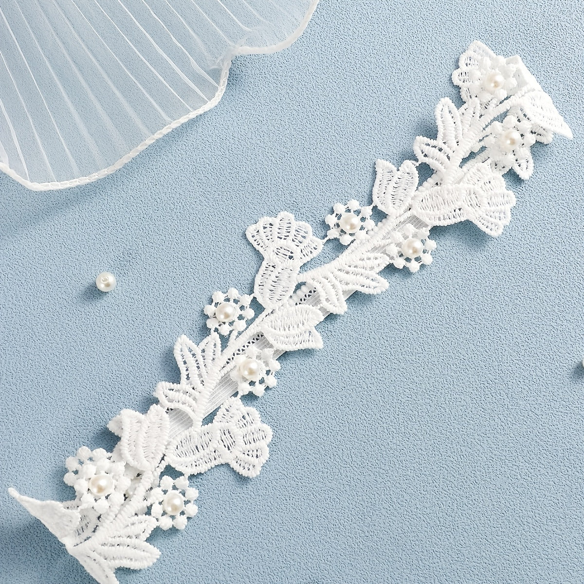 Elegant Faux Pearl Lace Thigh Garter