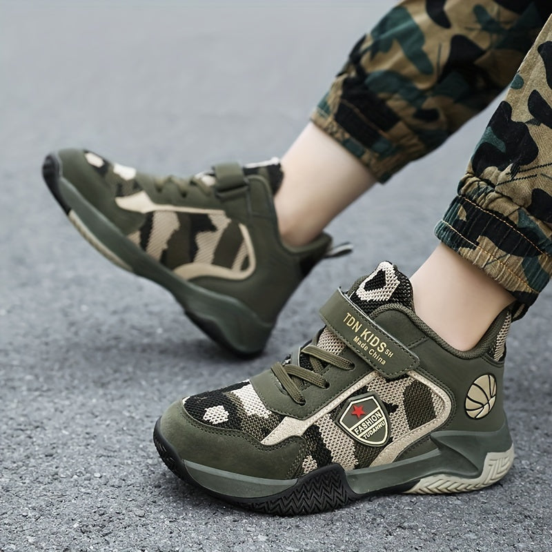 Boy's Camouflage Basketball Shoes Breathable Non Slip Sneakers