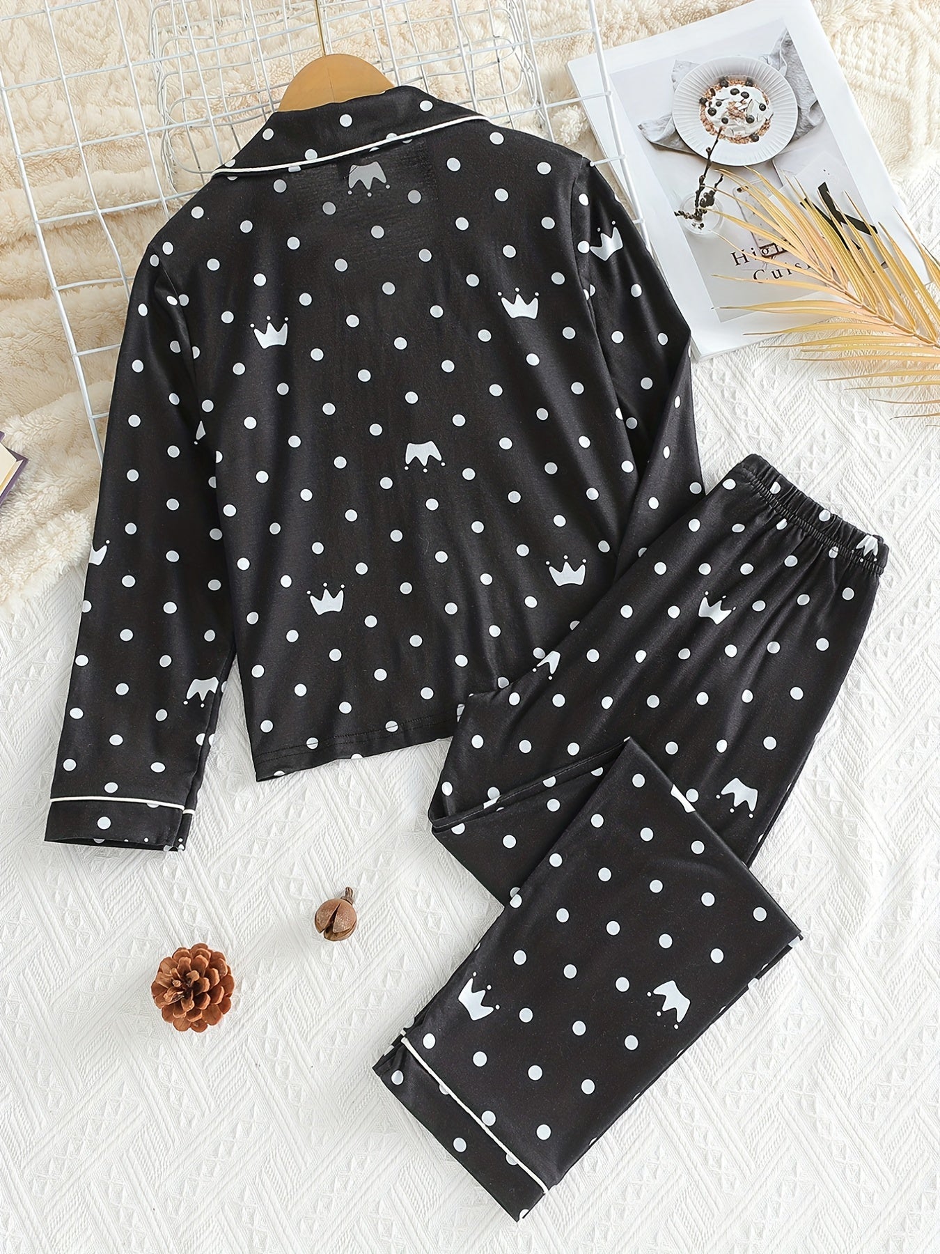 Girls 2pcs Crown Polka Dot Print Pajamas Set