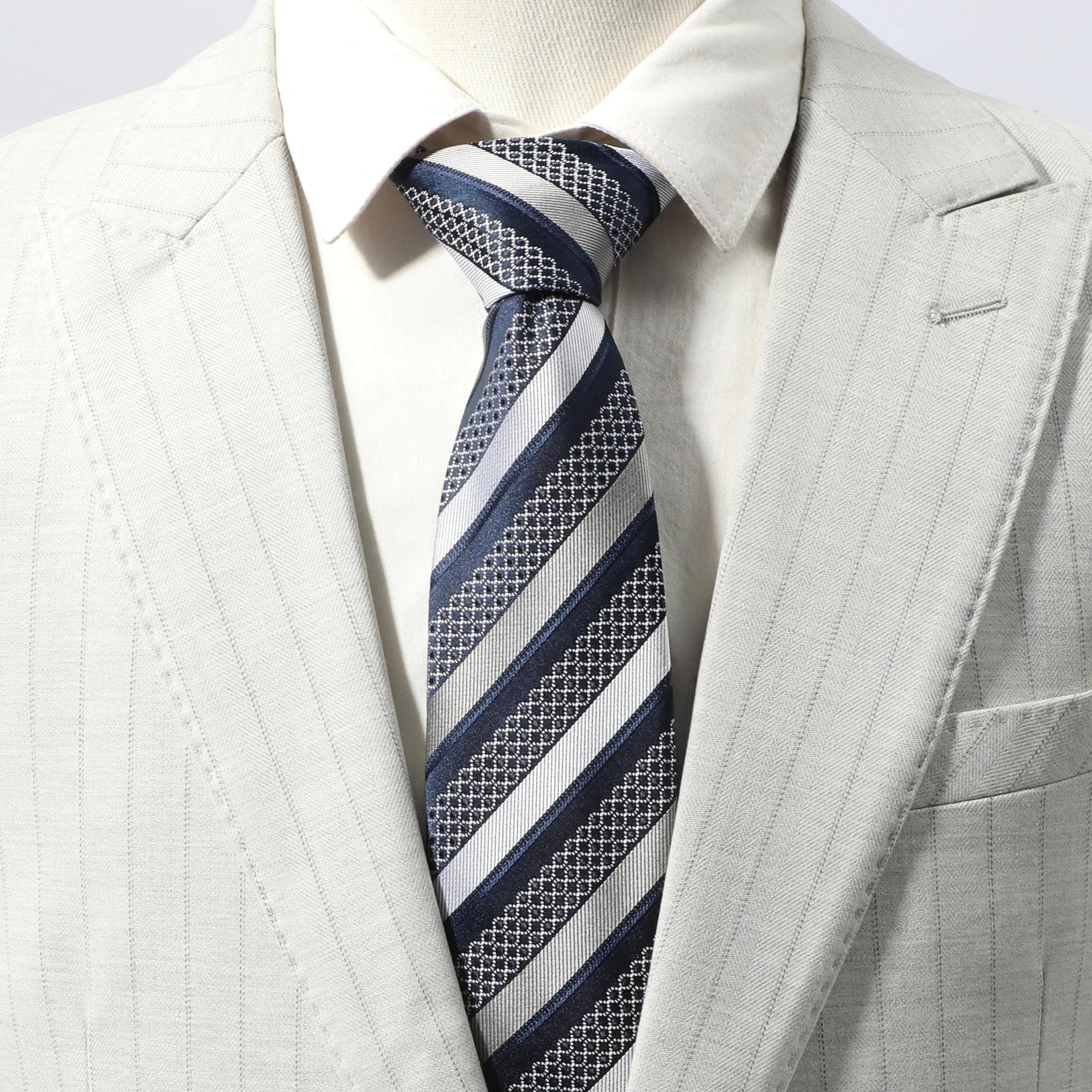Men's Striped Thickened Tie for Business Versatility
