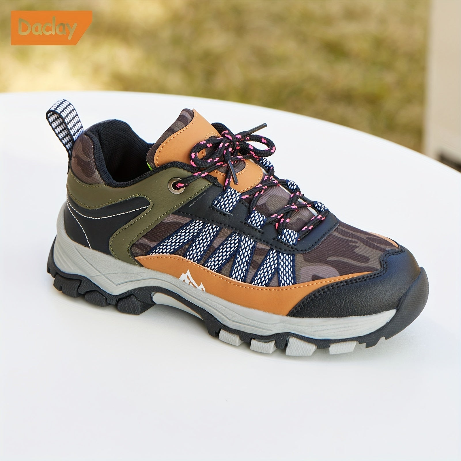 Daclay Boys Low Top Sneakers Breathable Non-slip Sport Shoes