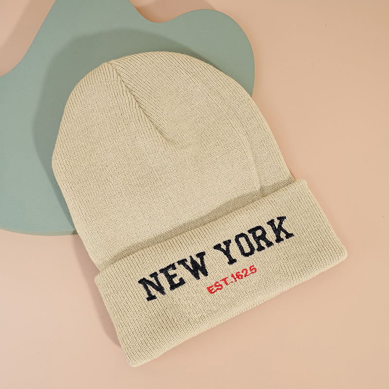 Solid Vintage Embroidered Knit Hat 'NEW YORK'