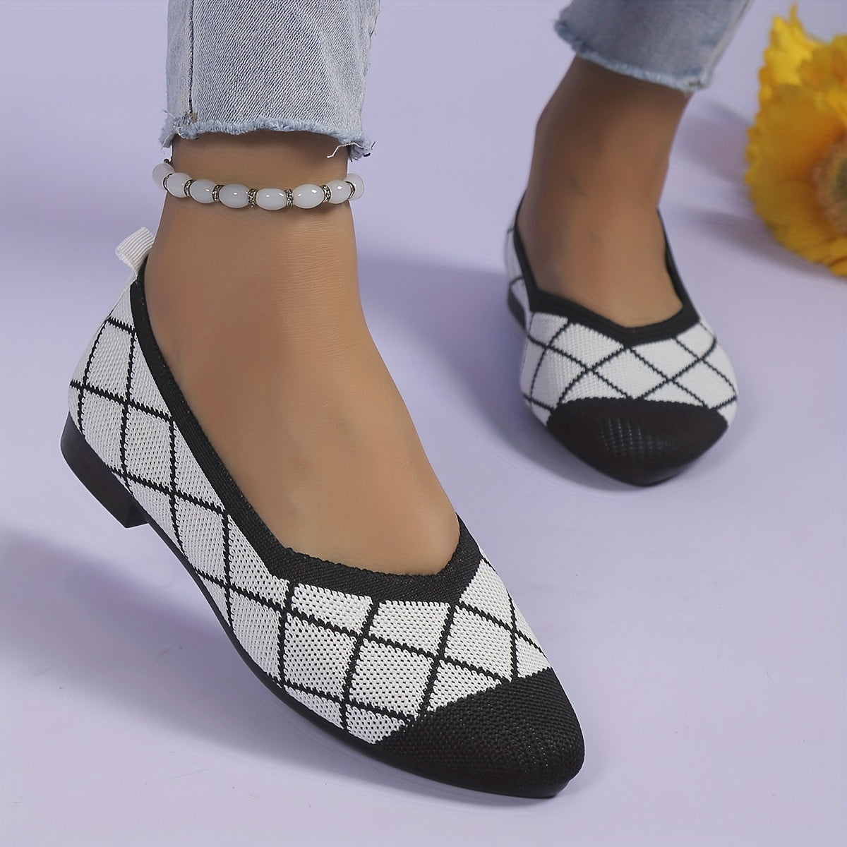 Women's Argyle Pattern Cap Toe Ballet Flats