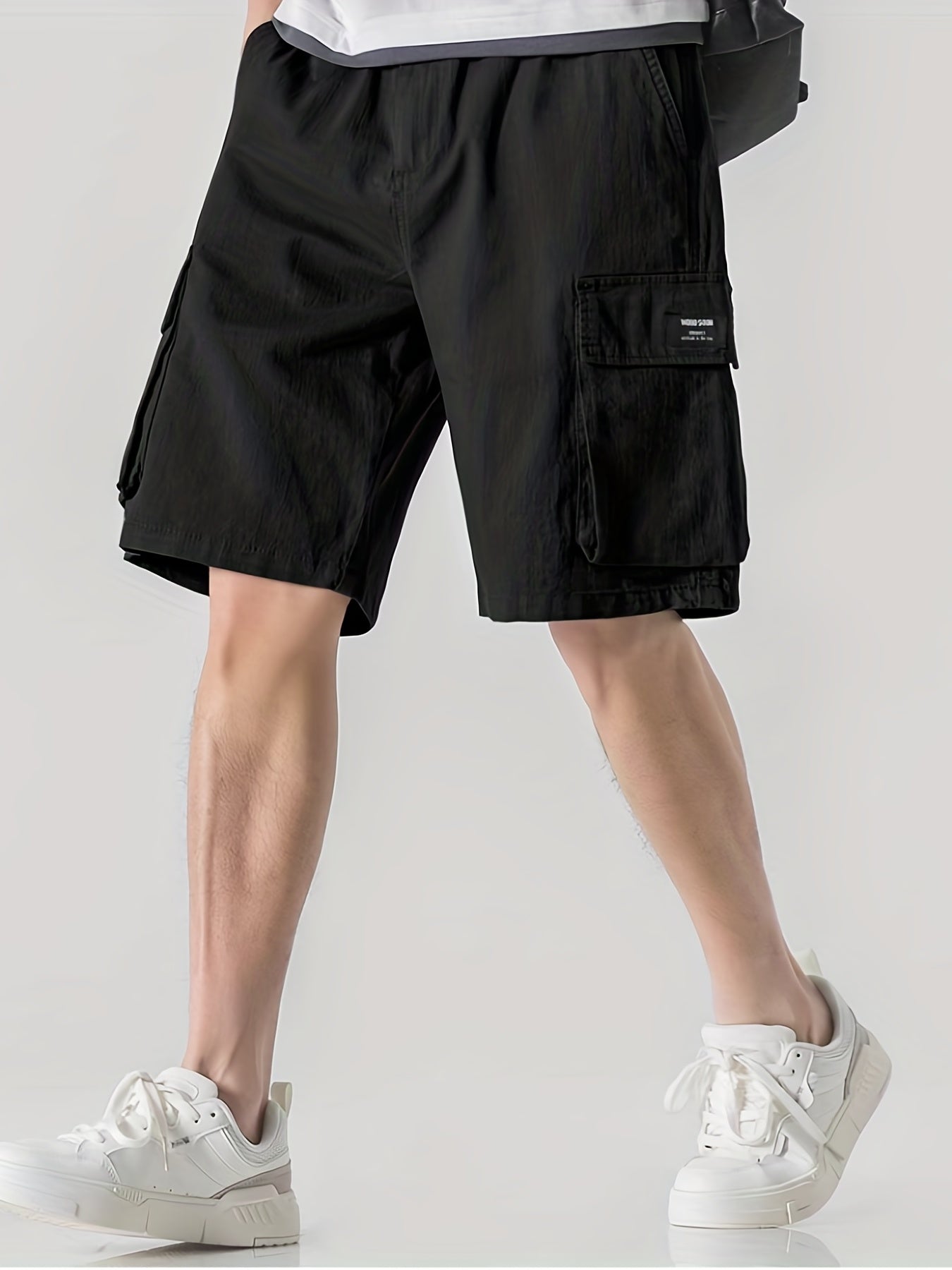 Men's Lightweight Cargo Shorts with Flap Pocket