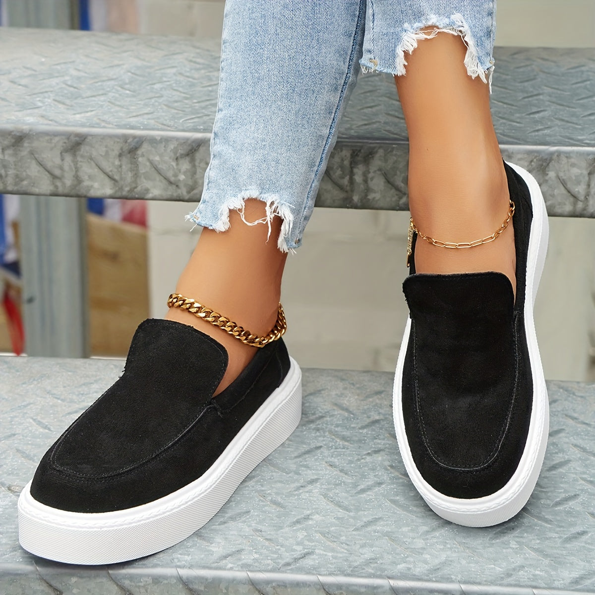 Women's Solid Platform Sneakers Slip On Outdoor Shoes Low Top Comfortable