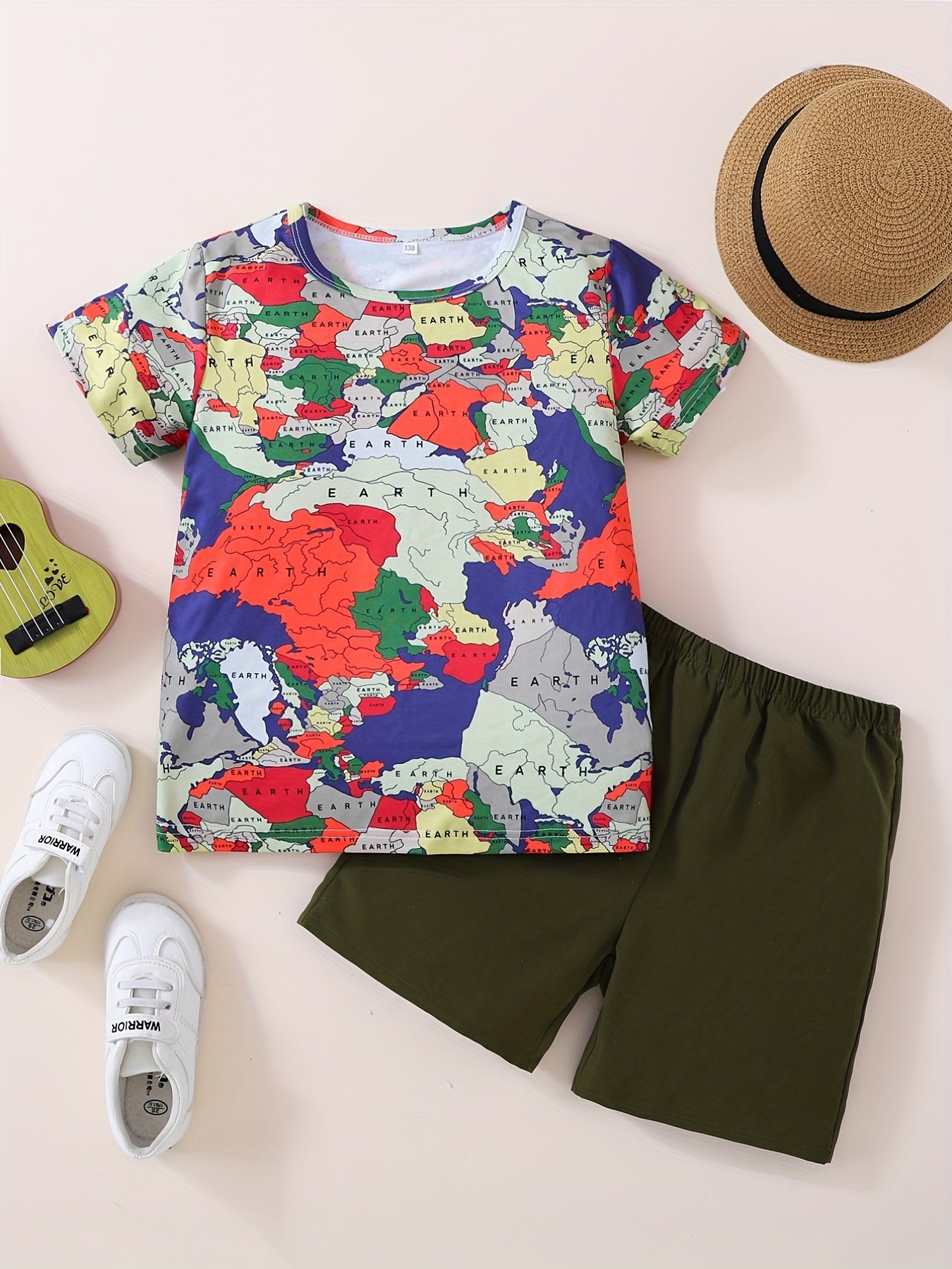 Boys Map Print Casual Outfit Round Neck T shirt & Shorts Set