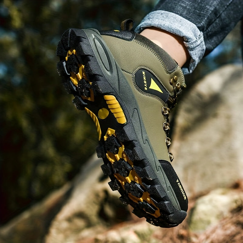 Men's Outdoor Hiking Sneakers Wear resistant Non Slip Shoes