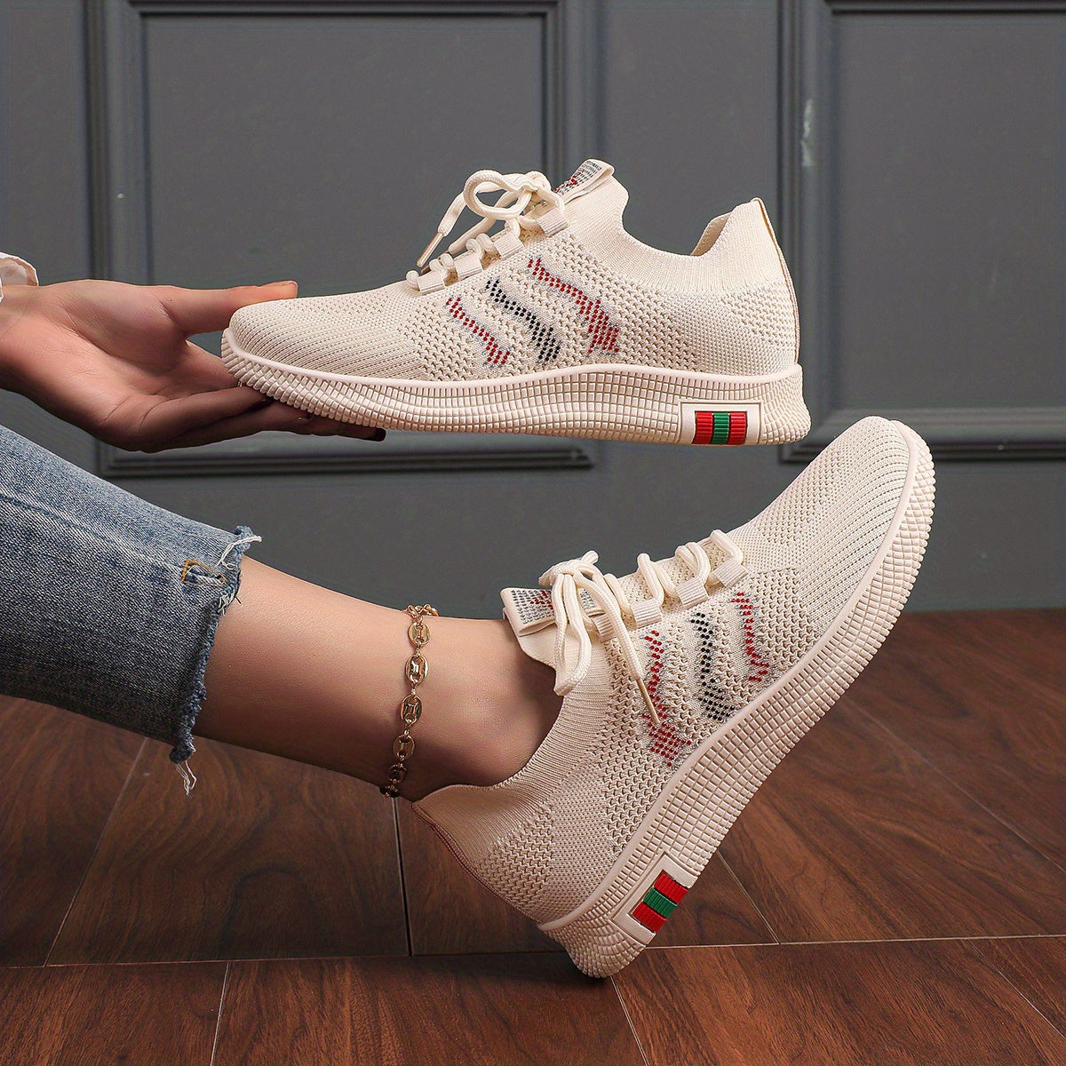 Women's Stripe Weaving Lace Up Sneakers Mesh Running Shoes