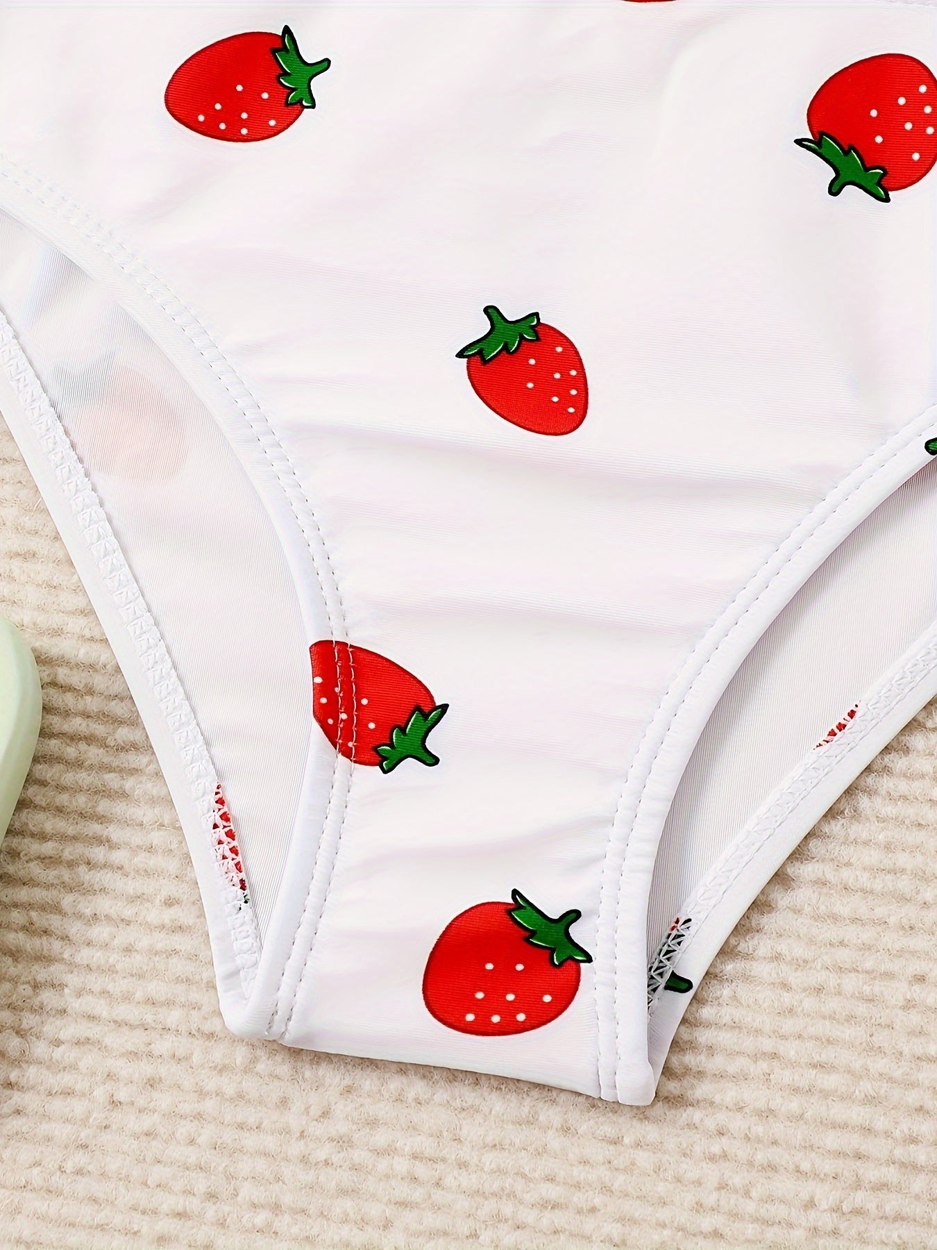 Girls 2pcs Strawberry Swimsuit Set for Hawaii Vacation