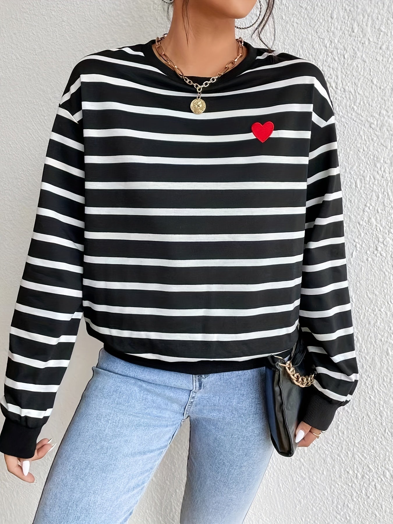 Stripe & Heart Print Pullover Sweatshirt Casual Long Sleeve Crew Neck Sweatshirt
