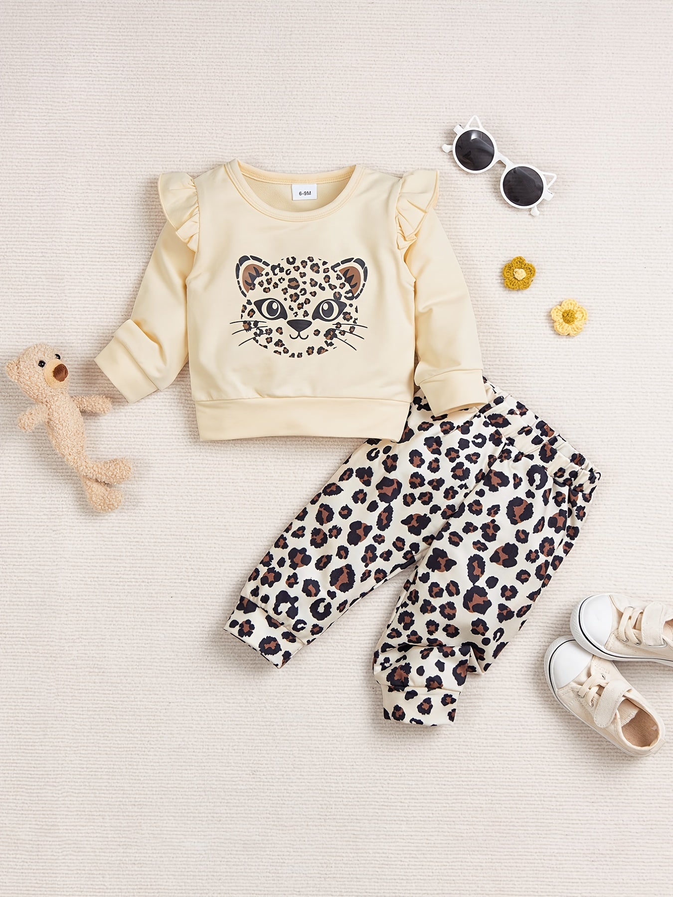Baby Girls Cartoon Leopard Sweatshirt and Pants Set for Spring and Autumn