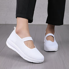 Women's Breathable Woven Sneakers Slip On Outdoor Shoes Low Top Walking Shoes