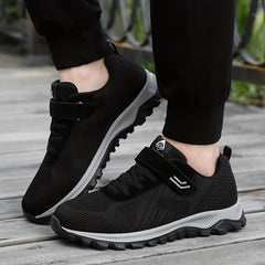 Fur Lined Thermal Running Shoes Non Slip Comfortable Sneakers