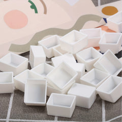 50pcs Watercolor Half Pans Empty Plastic Paint Pan for DIY Painting Travel Case