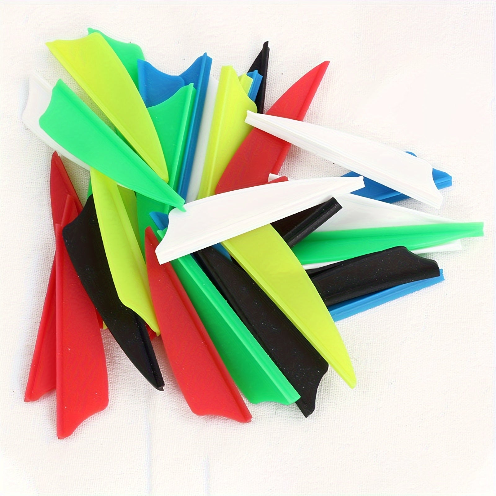 12pcs Light Weight Shield Arrow Fletches DIY Arrow Feathers For Outdoor Archery