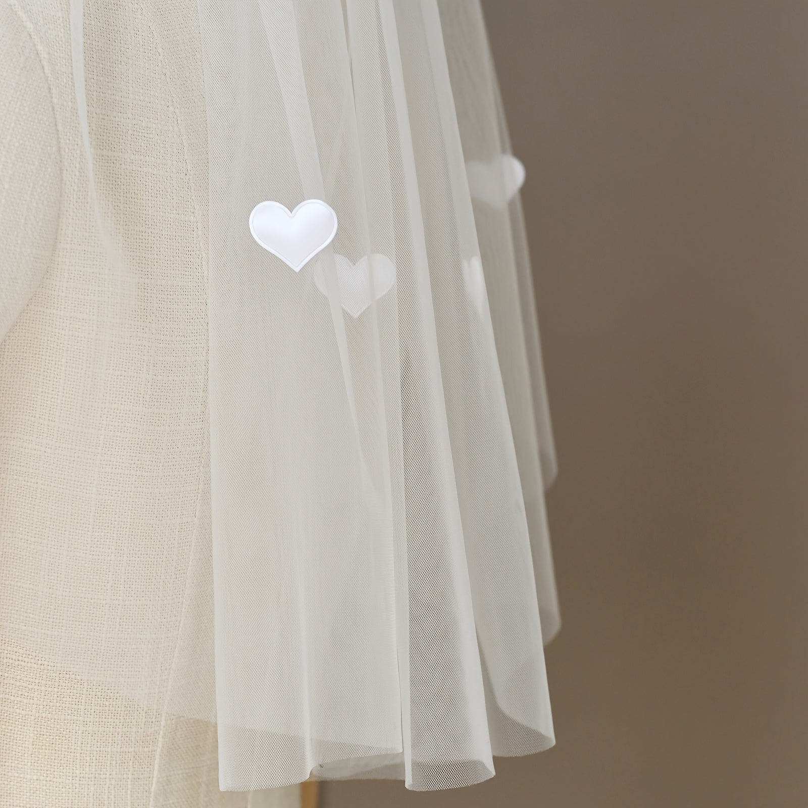 Short Bridal Veil with Heart Embellishments Sheer Nylon Wedding Veil