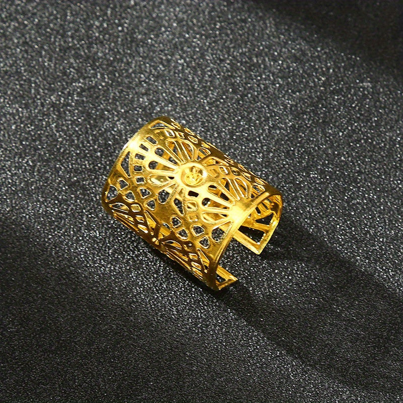 Men's Hollow Golden Bow Tie Buckle Collar Accessory