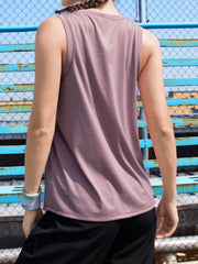 Women's Breathable Sleeveless Sports Top for Comfortable Workouts