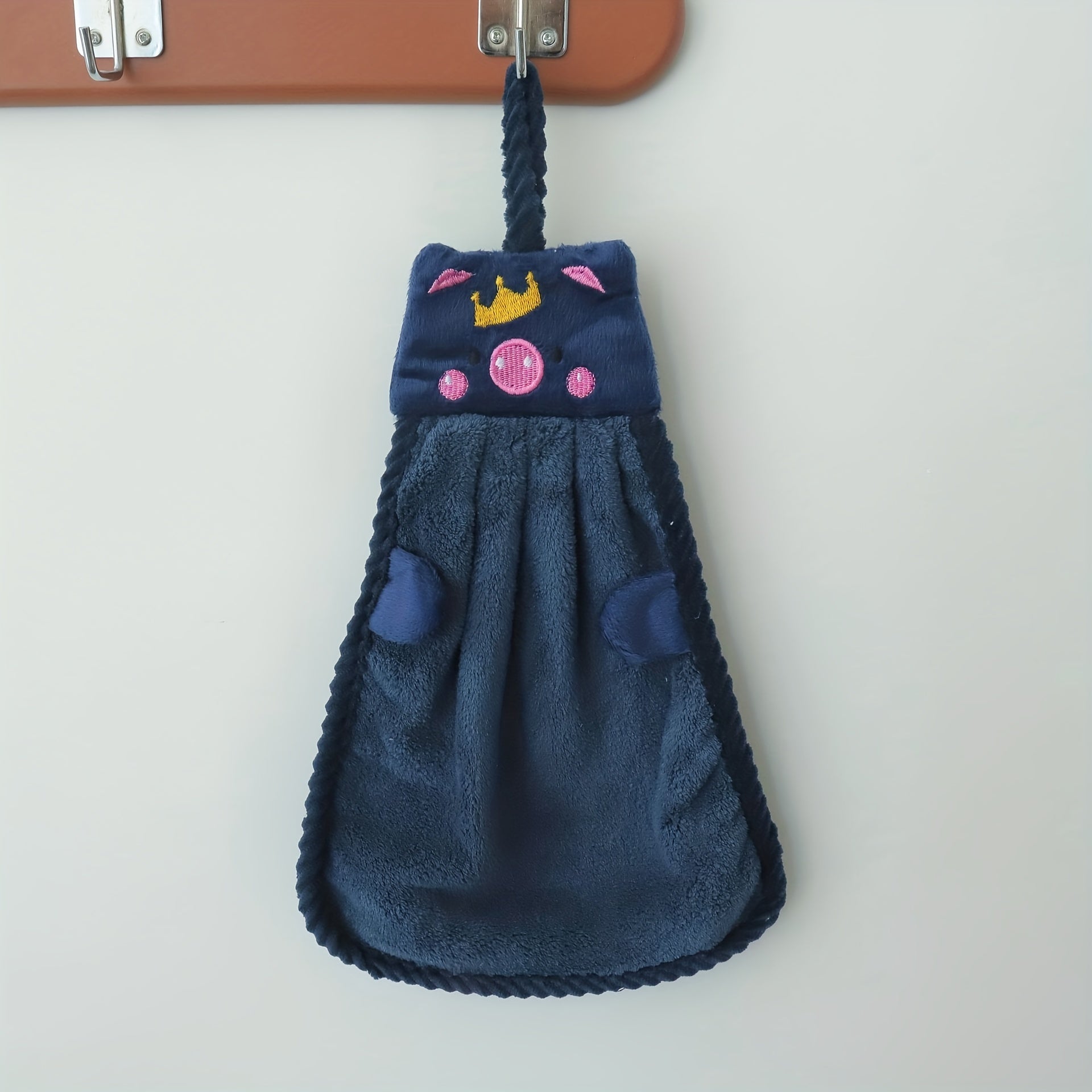 Cartoon Piggy Hanging Towel Soft Cotton Fingertip Towel