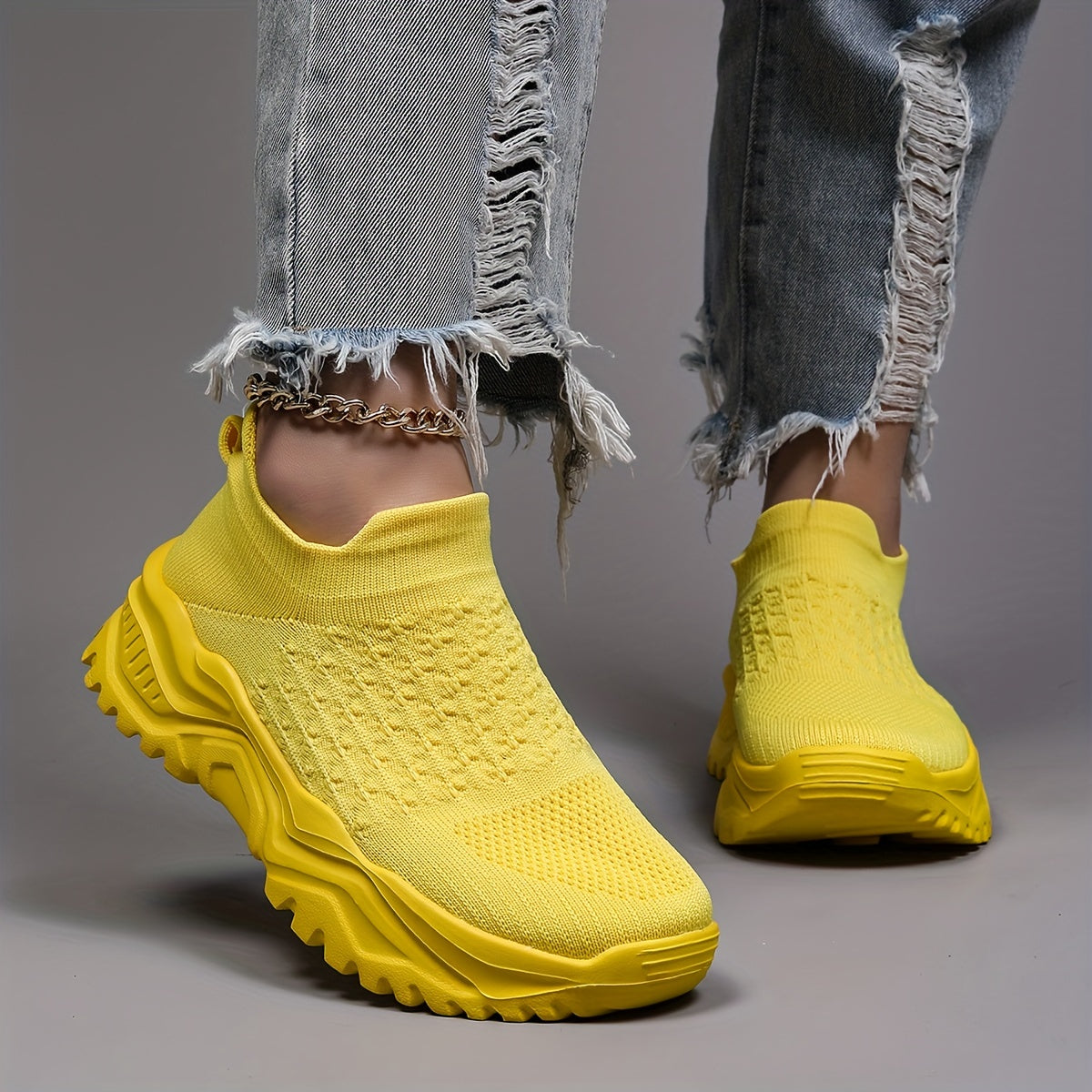 Soft Thick Bottom Mesh Breathable Woven Shoes