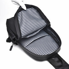 Men's Casual Skin Chest Bag Anti-splash Water Messenger Bag