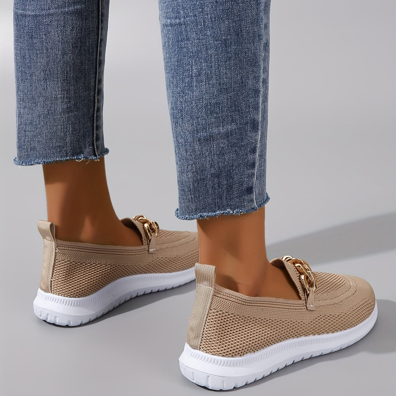 Women's Knitted Flat Shoes with Metal Chain Slip On Casual Walking Shoes