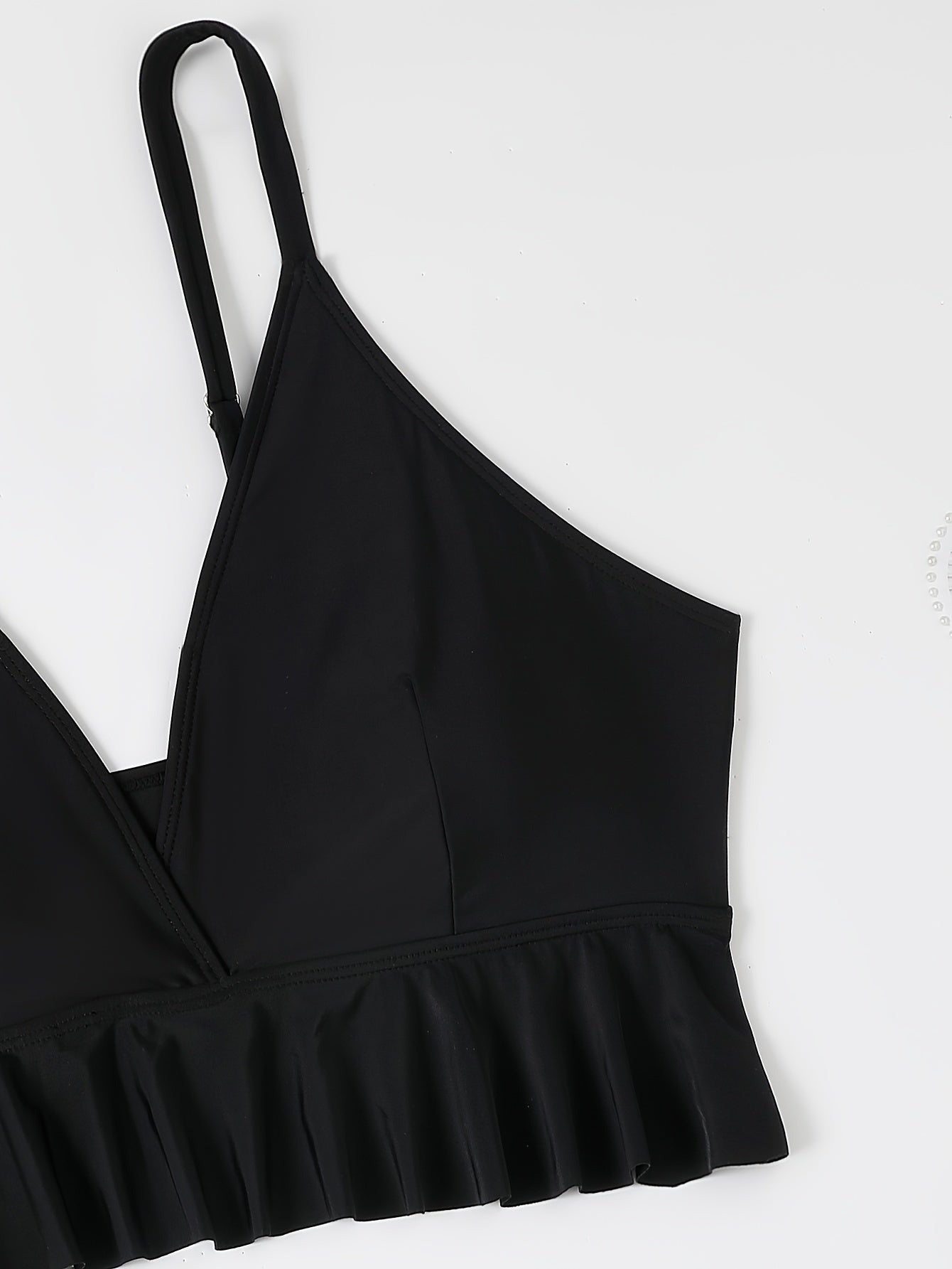 Sexy Bikini Set: Solid V Neck Ruffle Bra & Tropical Print Ruched Panty