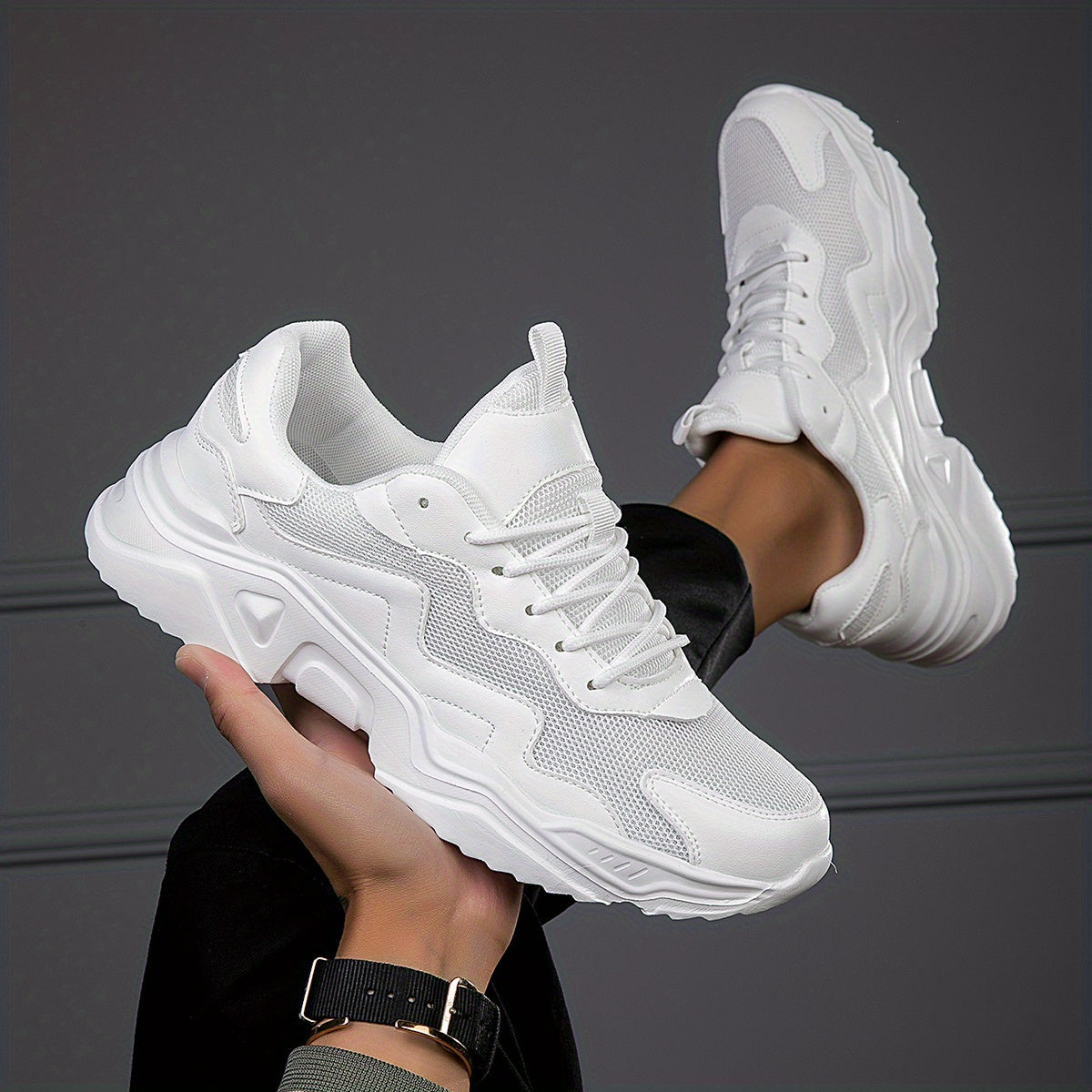Men's Breathable Mesh Athletic Shoes Lace-up Walking Spring Summer