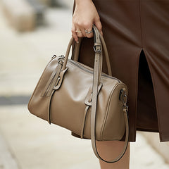 Vintage Leather Handbag for Women Large Capacity Adjustable Crossbody Strap