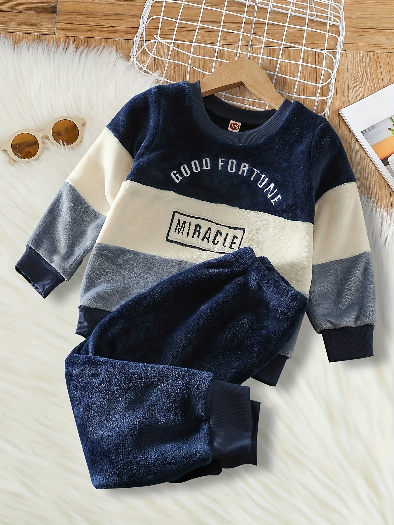 Kids Kitty Long Sleeve Fleece Pajama Set