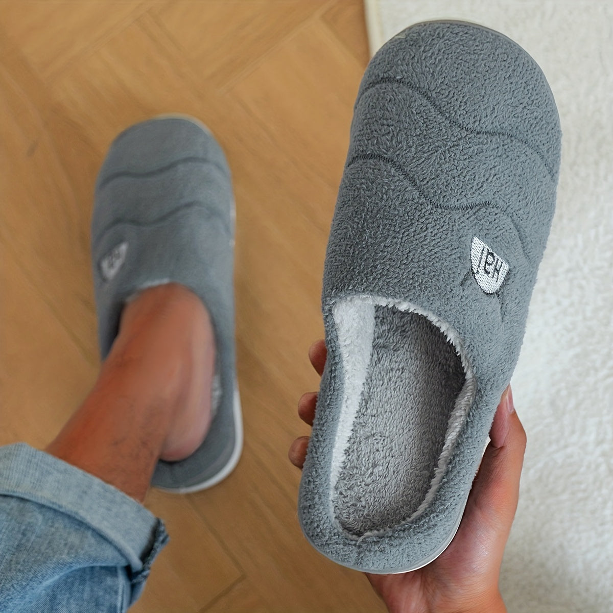 Men's Warm Winter Indoor Slippers Solid Color Soft Home Shoes