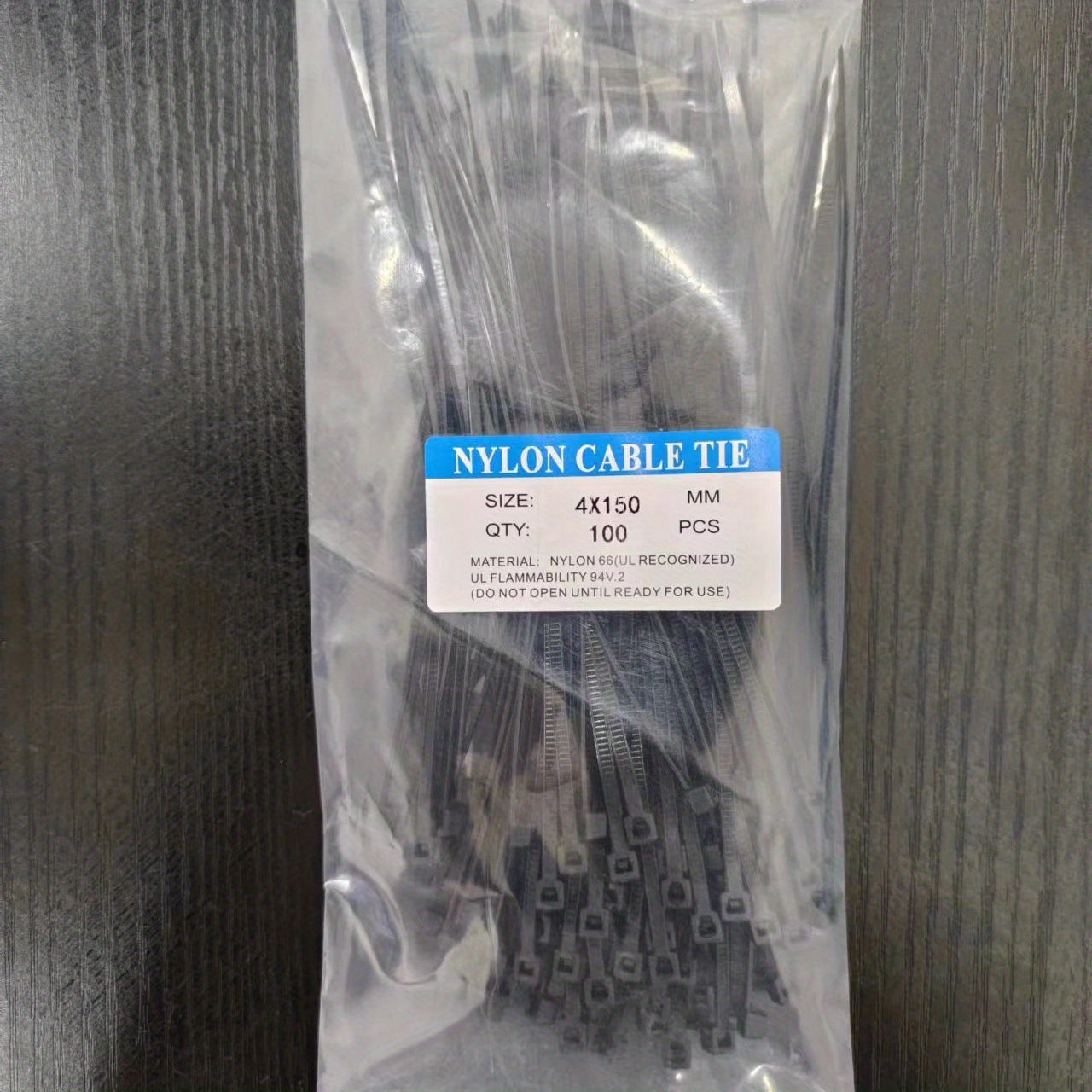 100pcs Self-locking Nylon Strapping for Indoor and Outdoor Use