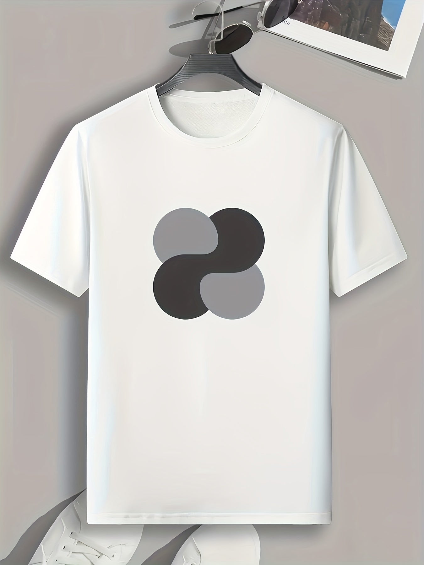 Geometric Pattern Print Men's Comfy Sports T shirt Graphic Tee