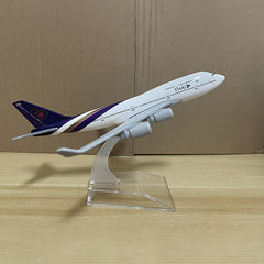747 Boeing Car Decoration Static Model Passenger Aircraft Alloy Decoration