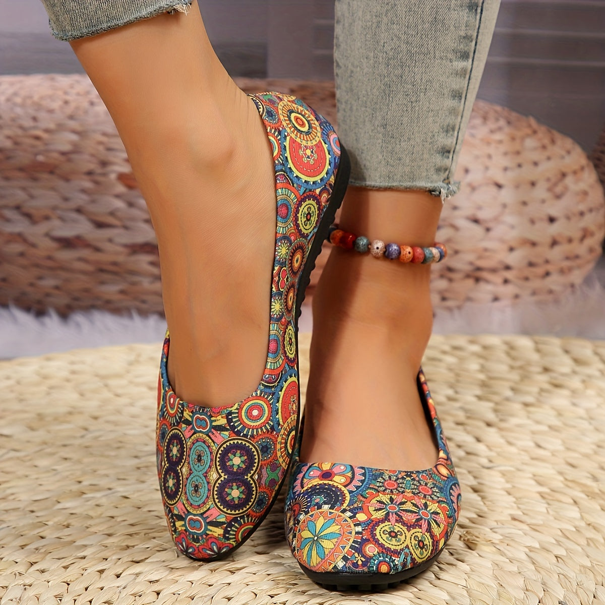 Women's Flower Pattern Slip-On Flat Shoes Lightweight & Comfortable