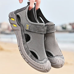 Men's Closed Toe Sandals Breathable Non Slip Beach Shoes