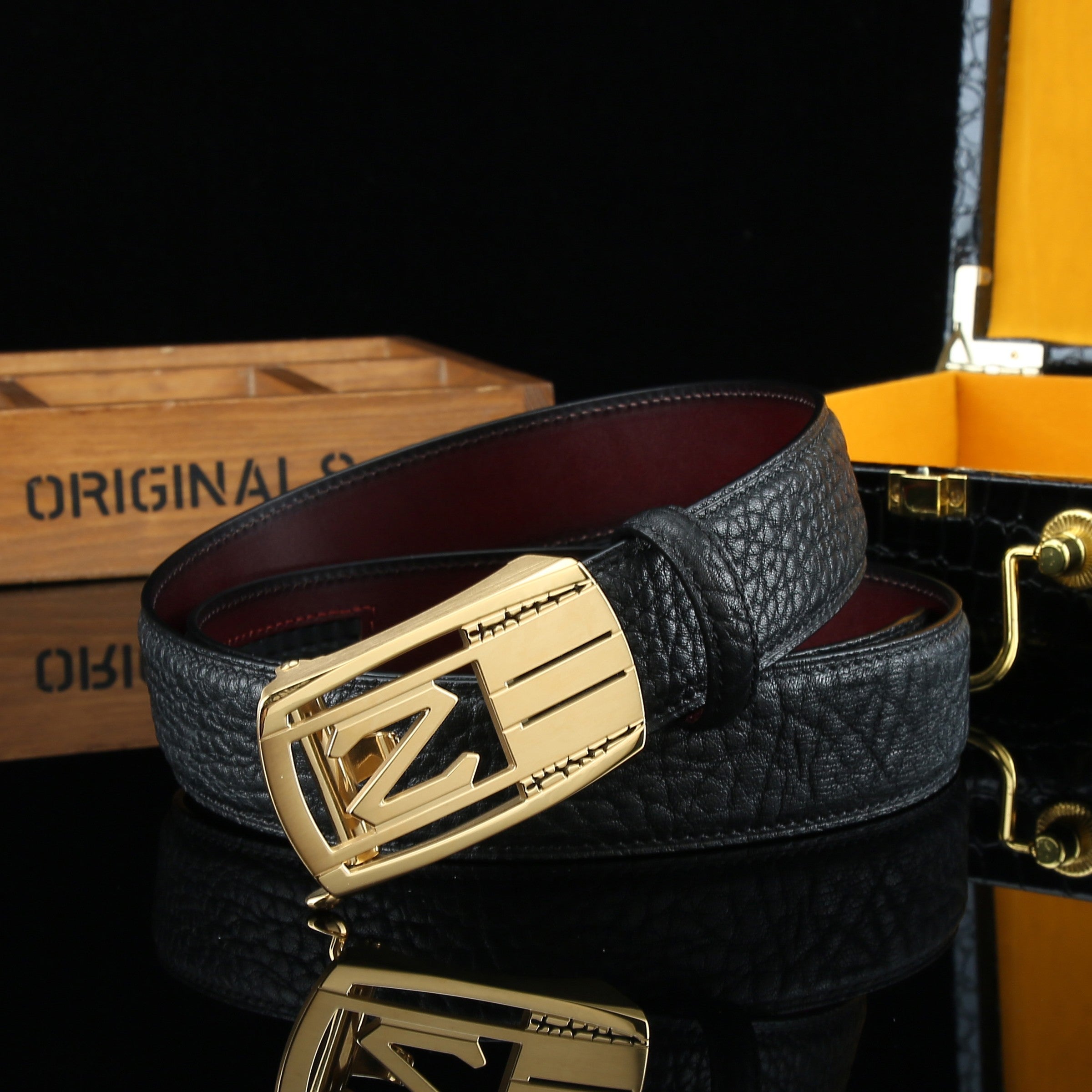 Men's Wild Style Hollow Automatic Buckle Belt 304 Stainless Steel Buckle
