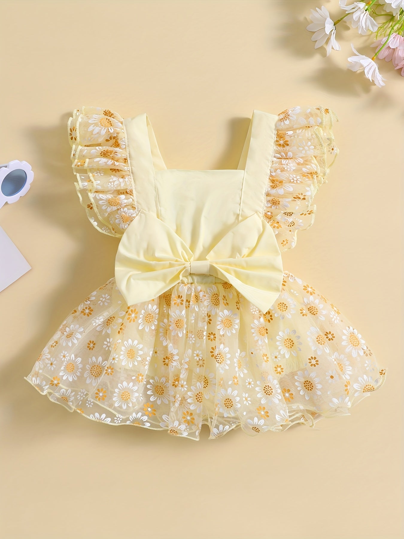 Summer Flower Princess Dress with Mesh Sleeves & Daisy Flower Decor