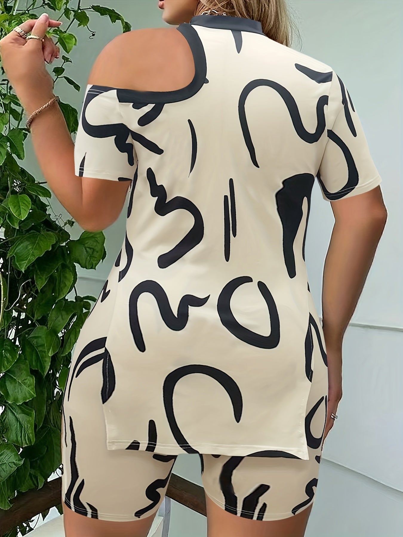 Graffiti Print Cold Shoulder Mock Neck Top & Shorts Set
