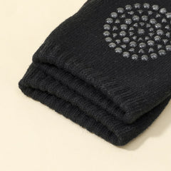 Solid Knitted Knee Pads for Protection during Sports