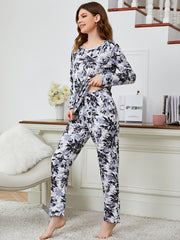 Women's Leaves Print Warm Long Sleeve Pajama Set