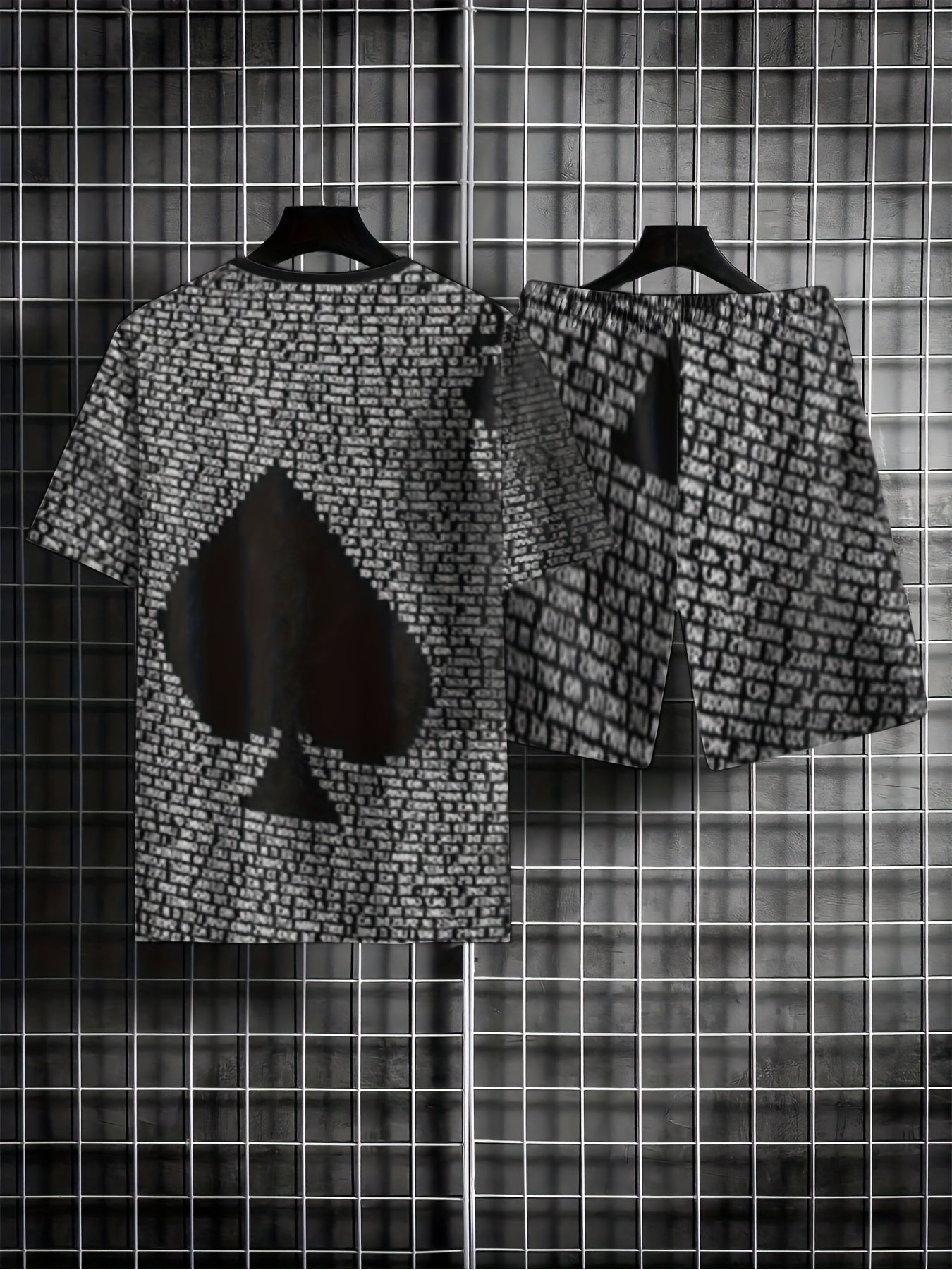 Men's 2 Piece Spade Pattern T-shirt & Shorts Set for Summer
